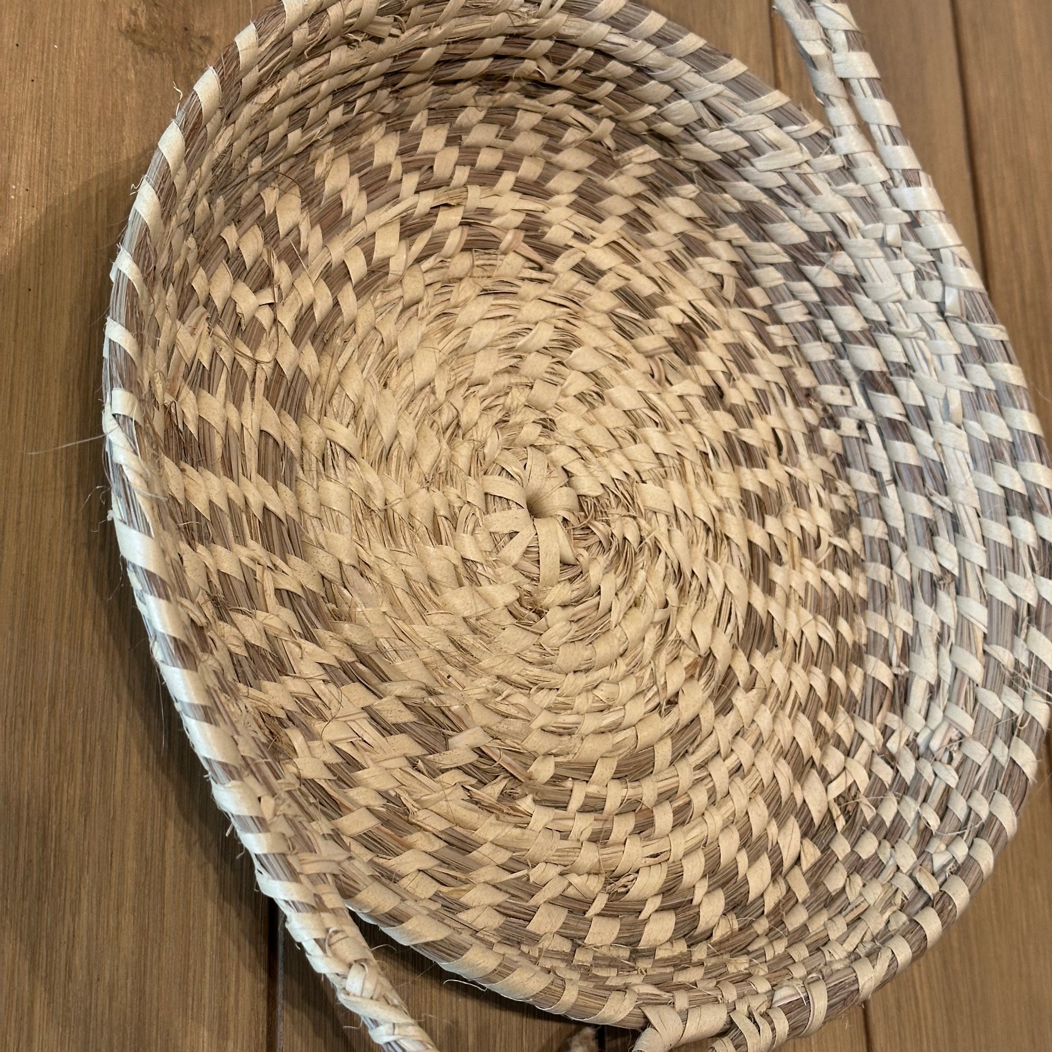 CESTERÍA INDÍGENA MBYA GUARANÍ - BANDEJAS, PANERAS Y CESTOS