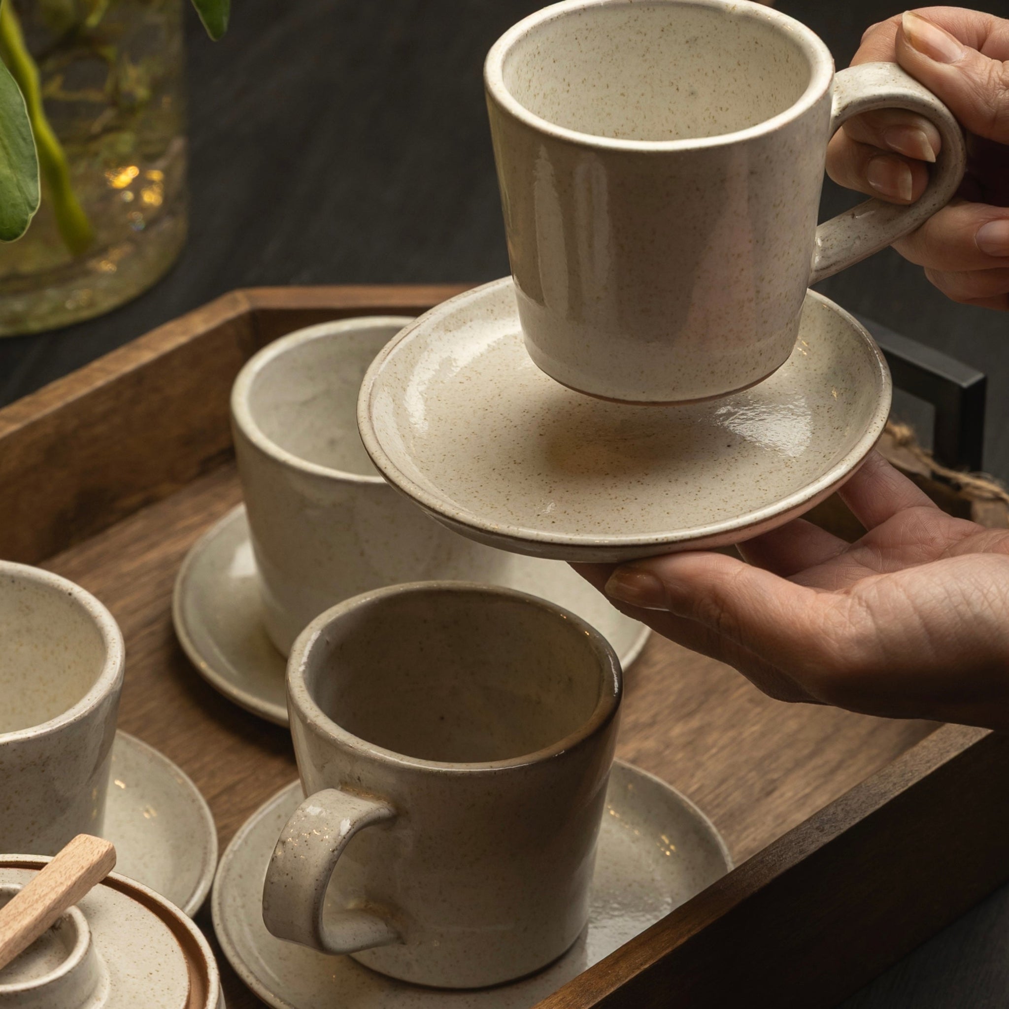 TUSCANY CUPS AND PLATES SET