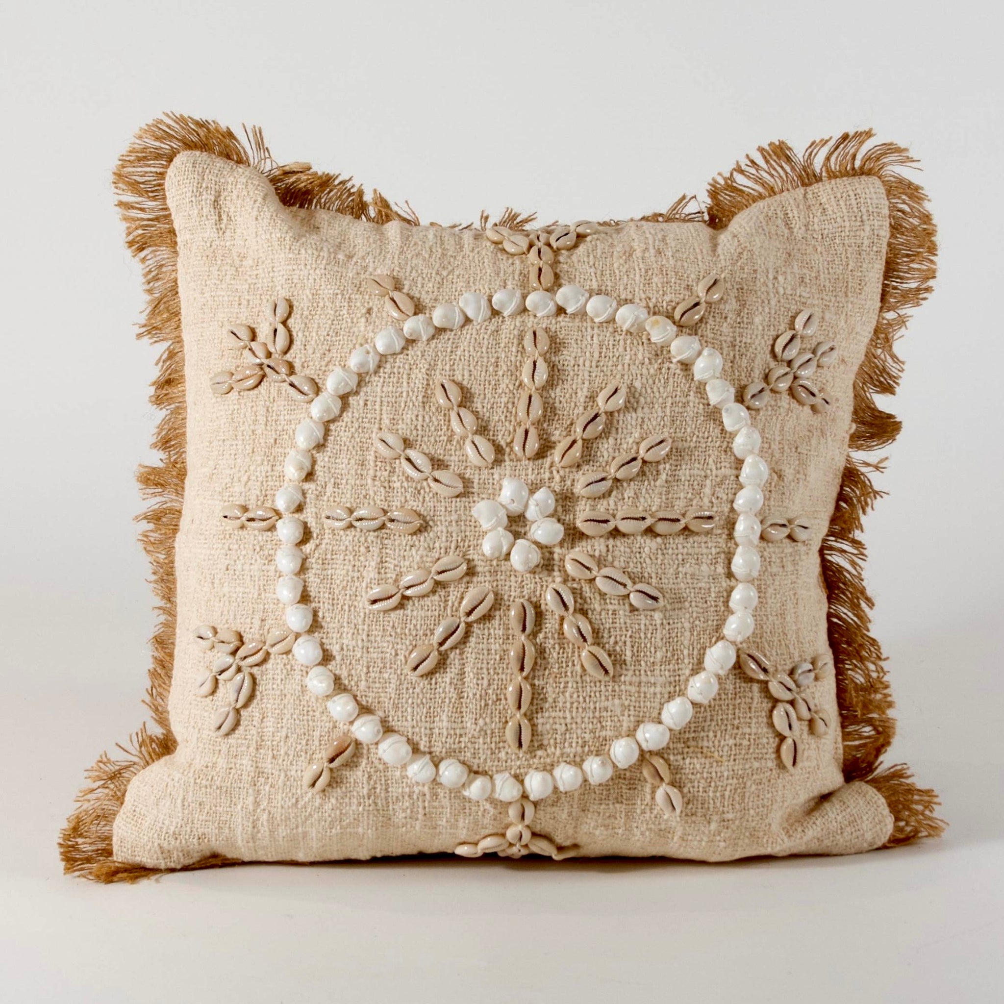 ALMOHADON LINO Y CARACOLES BORA BORA II - 45 x 45