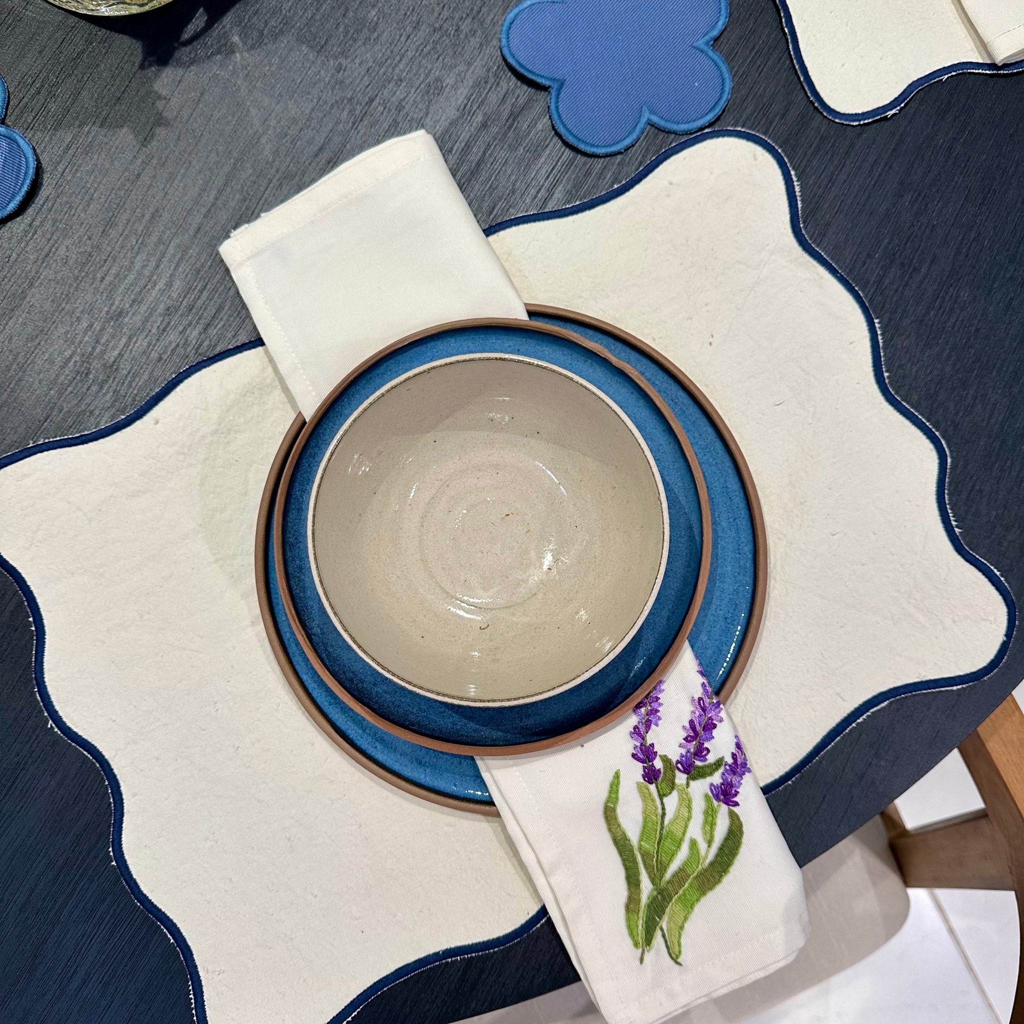 INDIVIDUAL RECTANGULAR ONDULADO MARCO AZUL MARINO