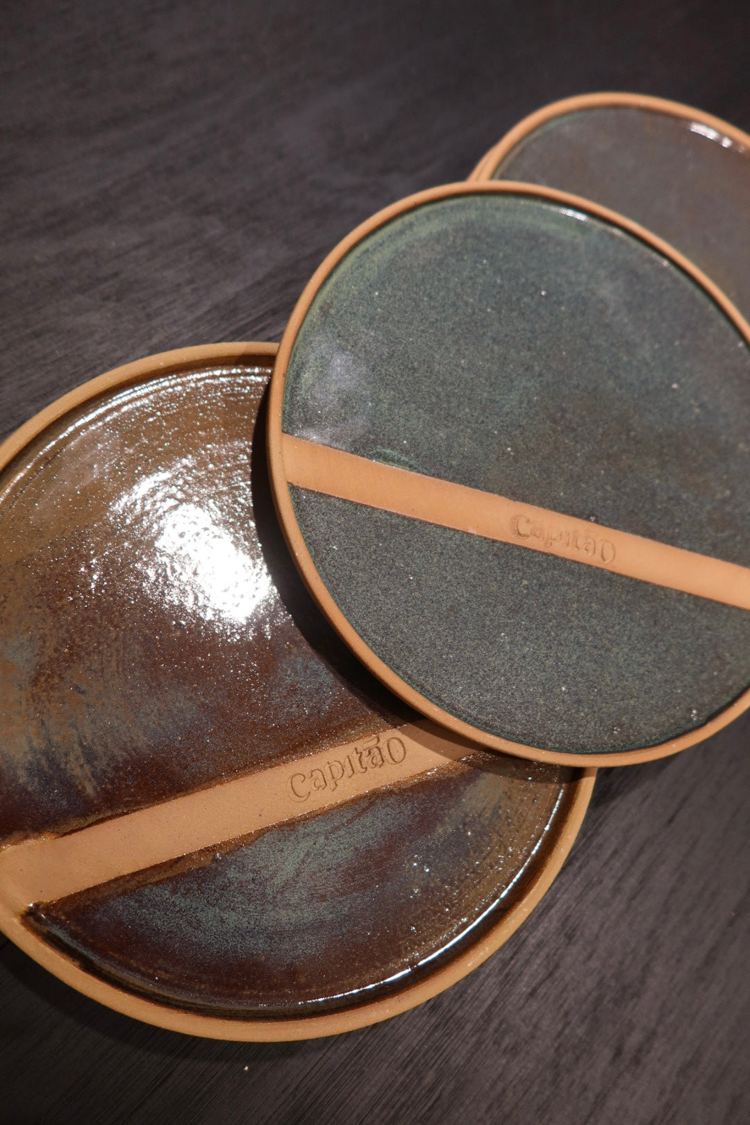 PLATO CIRCULAR PERSONALIZADO DE CERÁMICA ARTESANAL