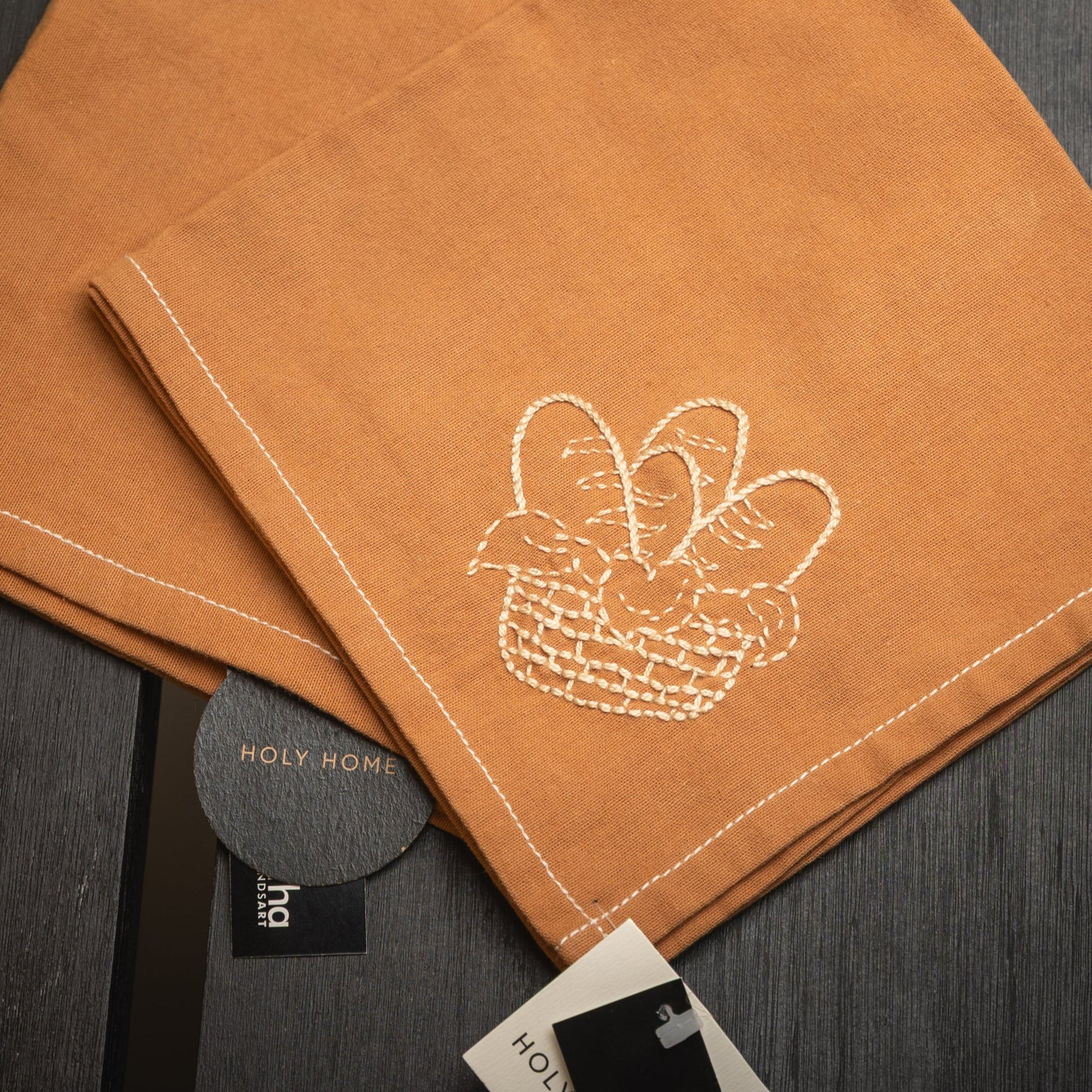 CUBRE PANERA DE TUSOR TERRACOTA BORDADO