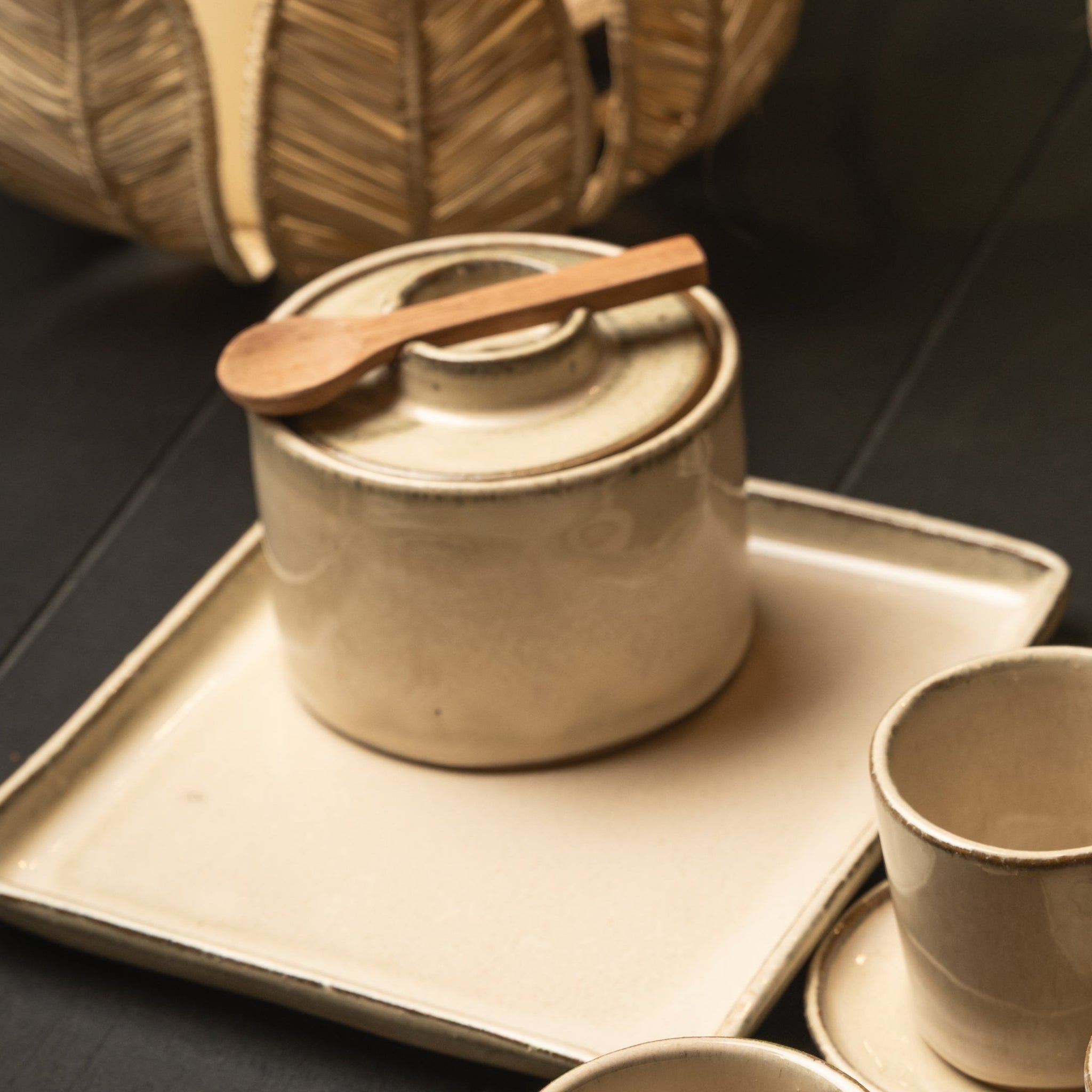 AZUCARERO DE CERÁMICA CREMA