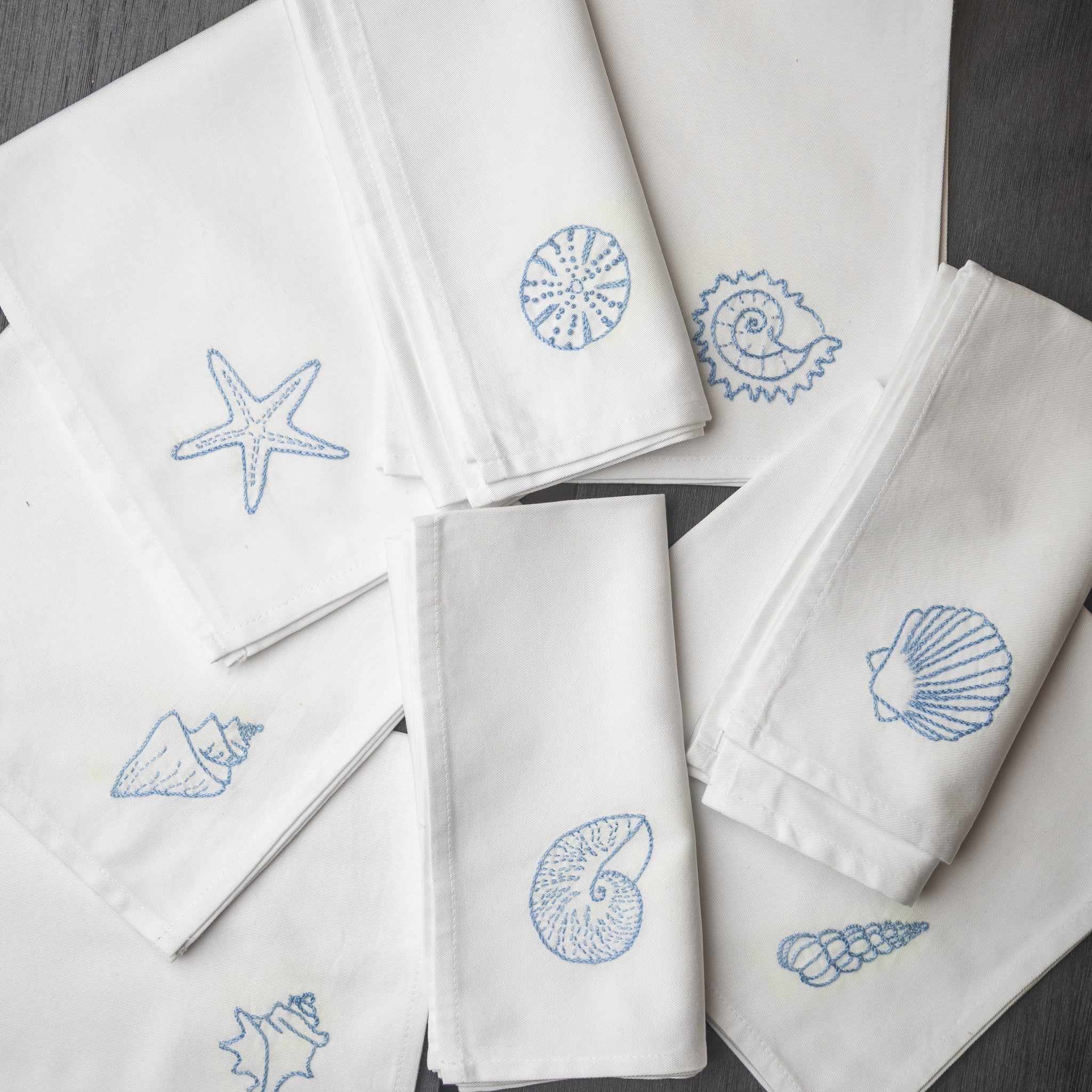 SERVILLETA DE ALGODÓN BORDADA A MANO - CARACOLES (PACK DE 4)