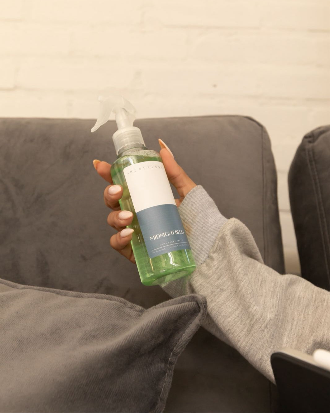 HOME SPRAY TEXTIL REVERENDA ESSENTIALS 200 ml (SELECCIONE AROMA)